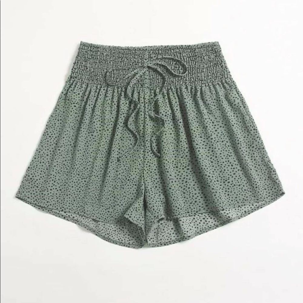 Dalmatian print shirred waist tie front shorts